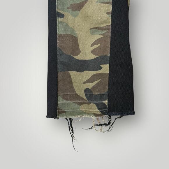 VALABASAS Commander 3.0 Stacked Flare Jean Camo sz 28 L35 - Picture 6 of 12